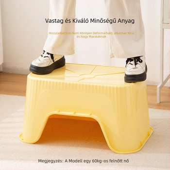 Polipropilénből készült fél-zárt macskatál, felnőtt macskák számára, fröccsenésálló és szagálló.
