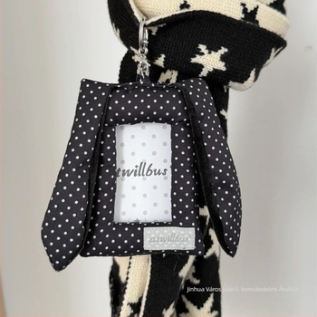 Koreai stílusú nyuszifülös kártyatartó, pöttyös mintával, aranyos albummedállal