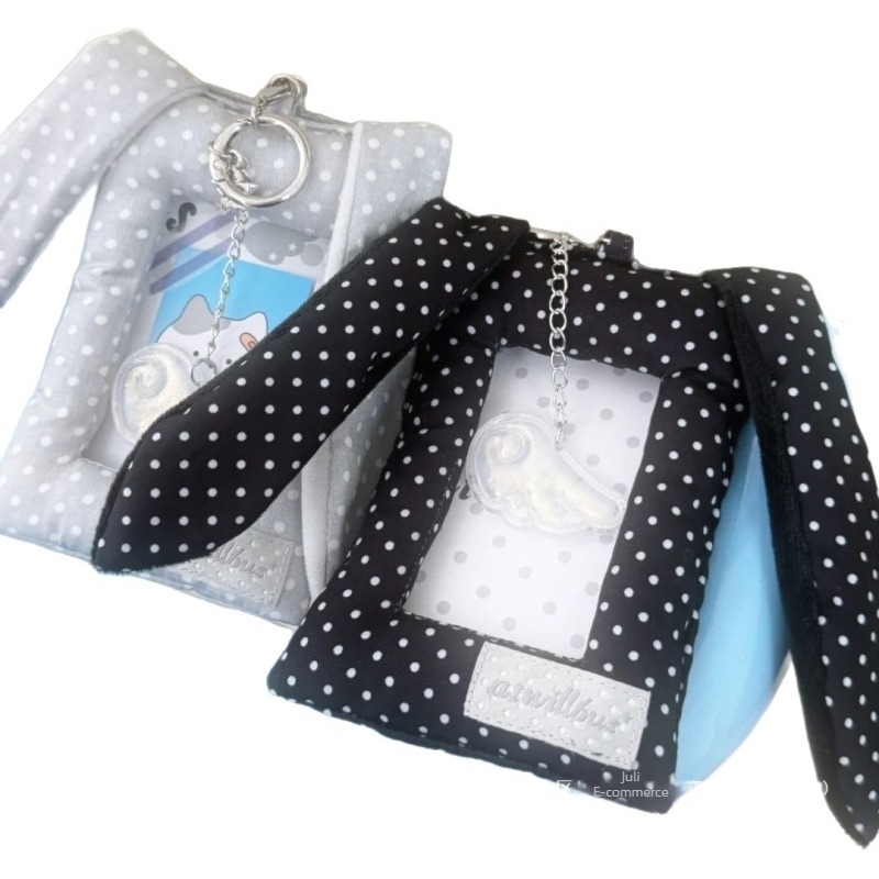 Koreai stílusú nyuszifülös kártyatartó, pöttyös mintával, aranyos albummedállal