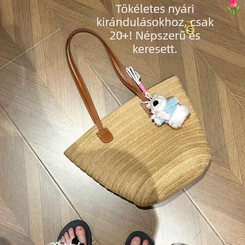 Helle válltáska, horizontális négyszögletű formával, cipzáras záródás, poliészter bélés