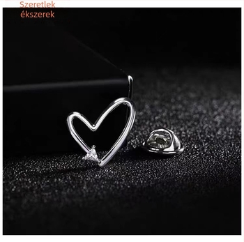 Szív alakú kitűző gyémánt-beállítással, cinkötvözetből, uniszex, eredeti dizájn