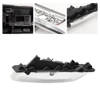 Renault Clio 4 nappali menetfény (2016-2020) LED-forrás, ABS-ház, 12V, 0,2A, kompatibil Renault Clio 4 (2016-2020)