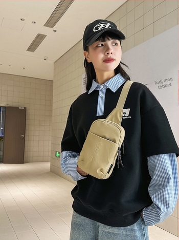 Crossbody táska, nylon anyag, cipzár, mobiltelefon zseb, KAMUANG márka