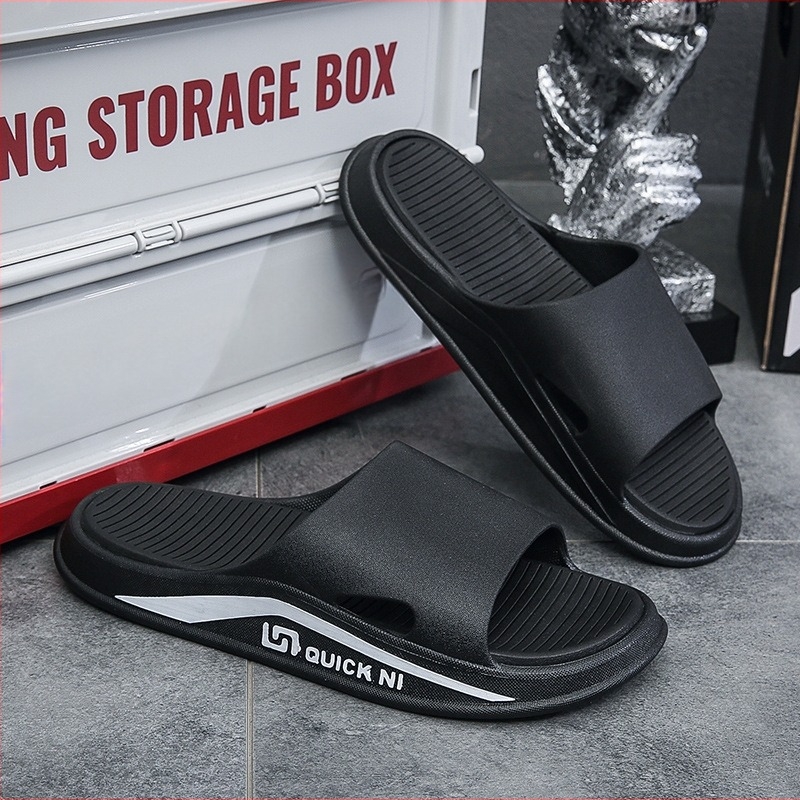 Uniszex slip-on szandál, PVC felső rész és PVC talp, nyári laza stílus