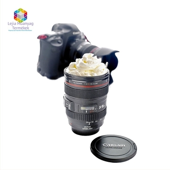 Műanyag kameraobjektív alakú kávés bögre fedővel, testreszabható, logó nyomtatva