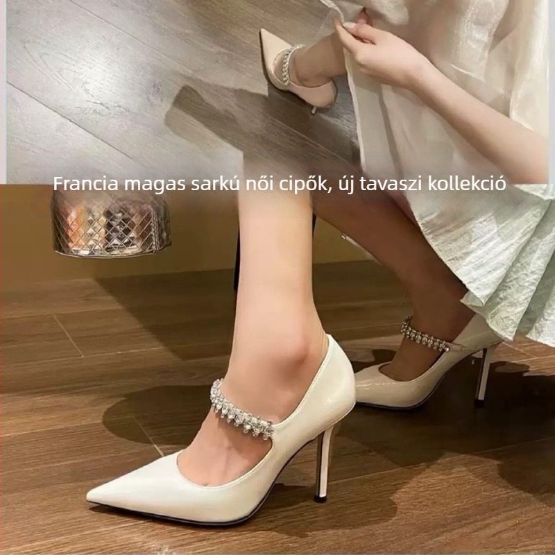 Női hegyes orrú patent bőrű magas sarkú cipő, egypántos dizájn, strasszos orr, vastag sarkú, 3–6 cm