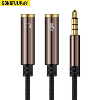 Audió adapterkábel 1–2-es osztóval, nylon fonat kábel, rézmag, audió kimenet, késleltetés nélkül