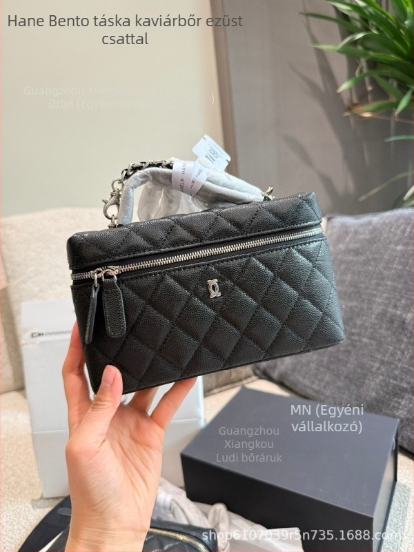 Tehénbőr quiltelt doboztáska váll- és crossbody stílusban, Z701, 2025 ősz