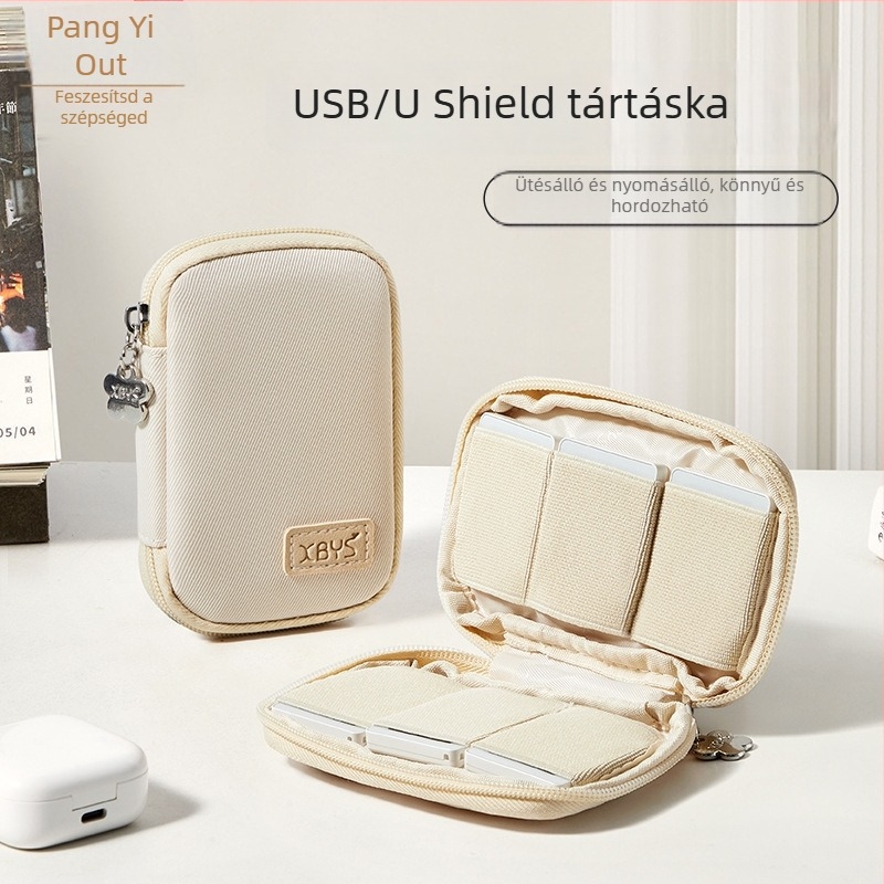 USB‑tartozékok tároló táska USB-meghajtók és biztonsági kulcsok számára (Model C008; Anyag: textil; Offset nyomtatás; Belső csomagolás; USB tárolásra tervezve)