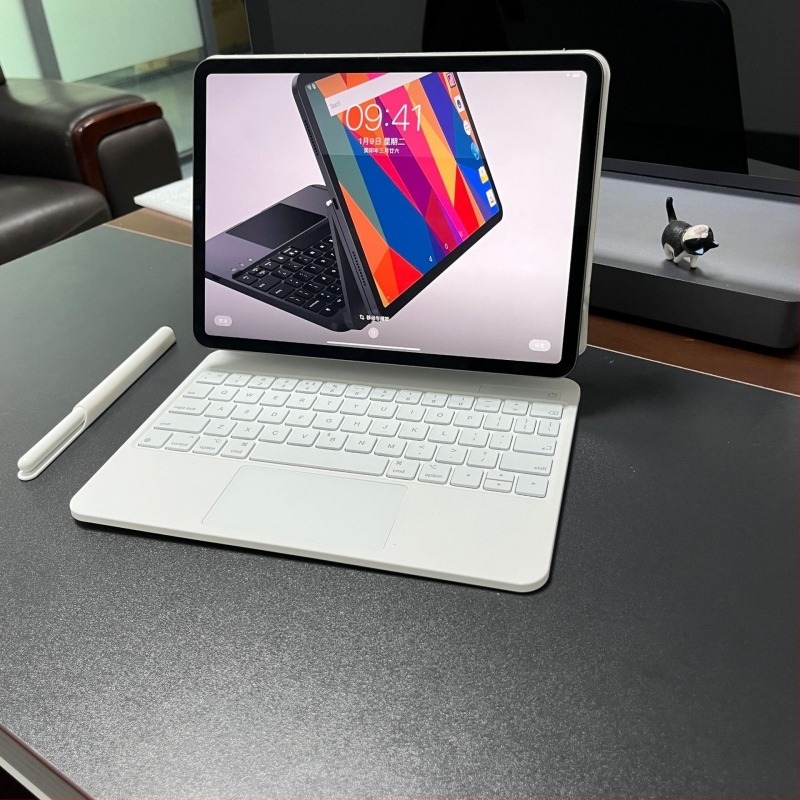 iPad stylus védőtok — matt TPE, mágneses zár, ütésálló, kompatibilis Apple iPad-del