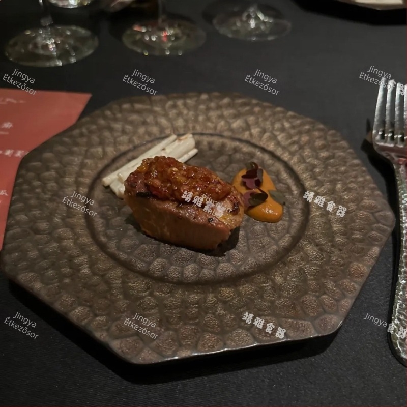 Japán Kaiseki kerámia étkészlet asztalra sashimi és sushi tálcával, egyszerű stílus, testreszabás elérhető (Anyag: kerámia; Eredet: Kínai kontinens; Kézműves: Nem; Testreszabás: Elérhető)