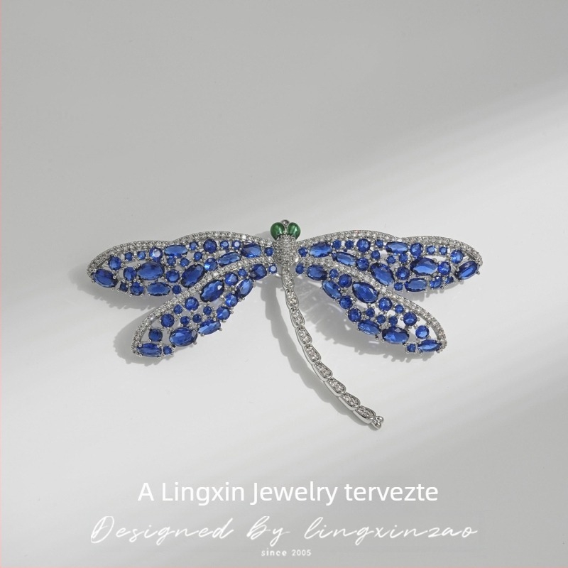 Női Dragonfly brooch gradient színű – művészi és luxus öltönykiegészítő
