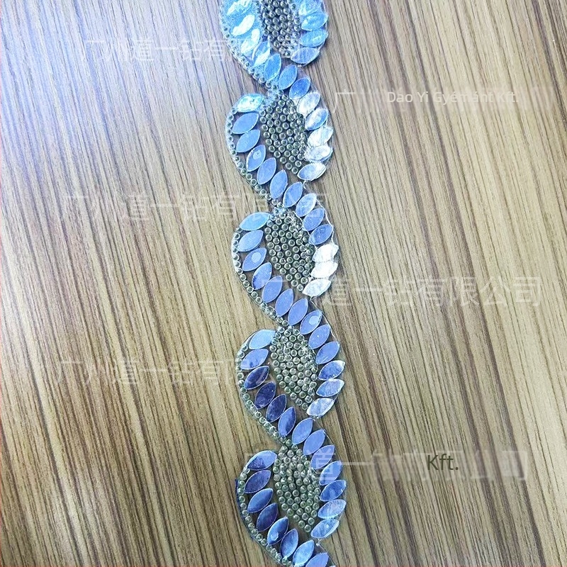 DIY strasszkő kiegészítők ruhákhoz, forró ragasztóval, kézzel készített, Totem mintával, iroda-stílus