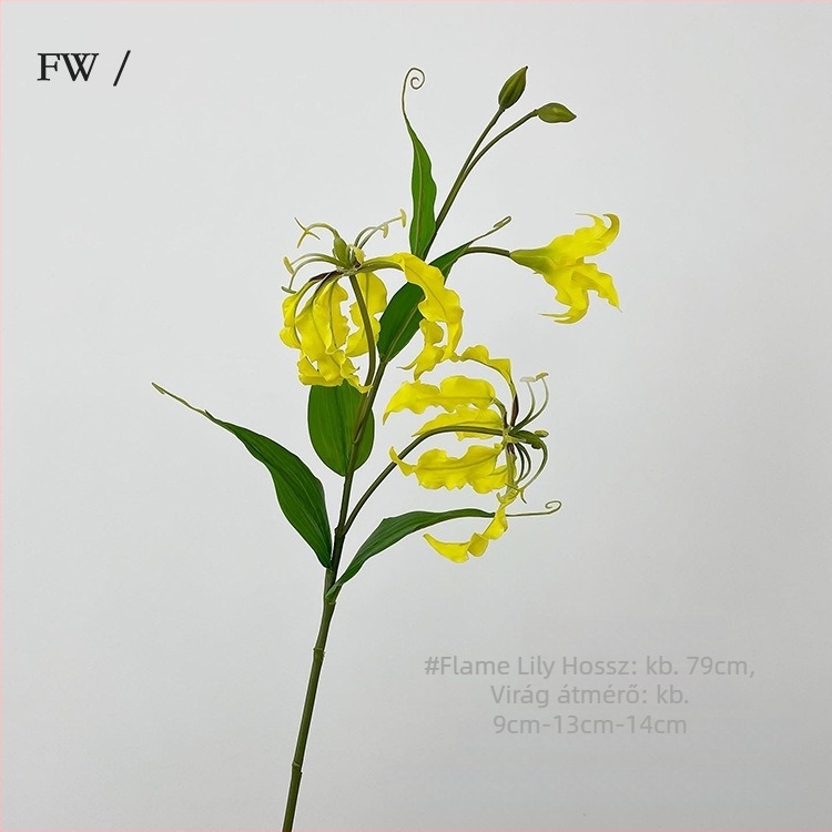 Mesterséges Liliom virág — Anyagok: műanyag, puha gumi, selyem; Fajta: Liliom; Használat: Egyéb
