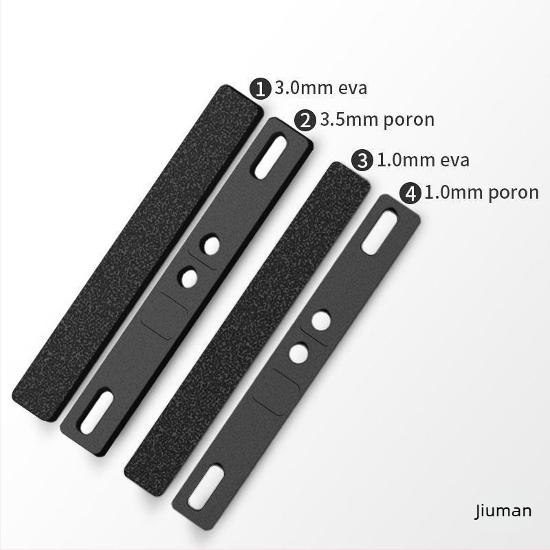 109 gombos numerikus billentyűzet, 6.25U7U spacebar, USB-C/USB csatlakozás, zajcsillapító gyapotból készült fedél