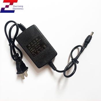 12V 2A tápegység beltéri megfigyelő kamerákhoz, monitor tápegység sorozat, tömeg 0,102 kg