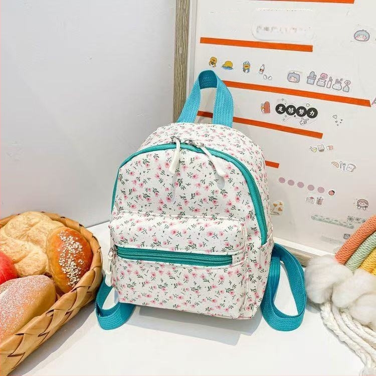 Japán stílusú mini hátizsák virágos mintával, vászonból, kapacitás 20 L alatt, laptopod akár 8 hüvelykig fér, légpárnás vállpántok
