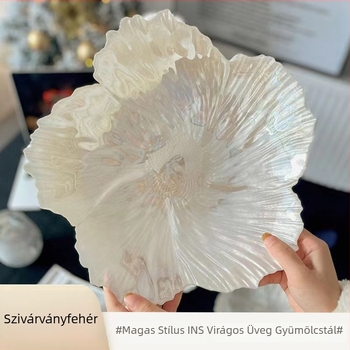 Gyümölcstál virágformájú, üvegből, modern minimalist stílusban, 2023-ban.