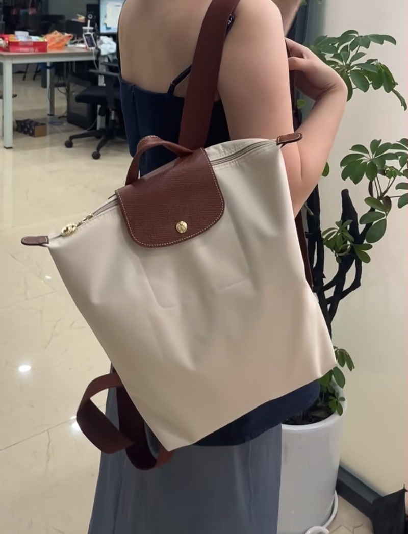 Uniszex nylon vízálló hátizsák, 36–55 L kapacitás, kompatibilis 15 hüvelykes laptophoz