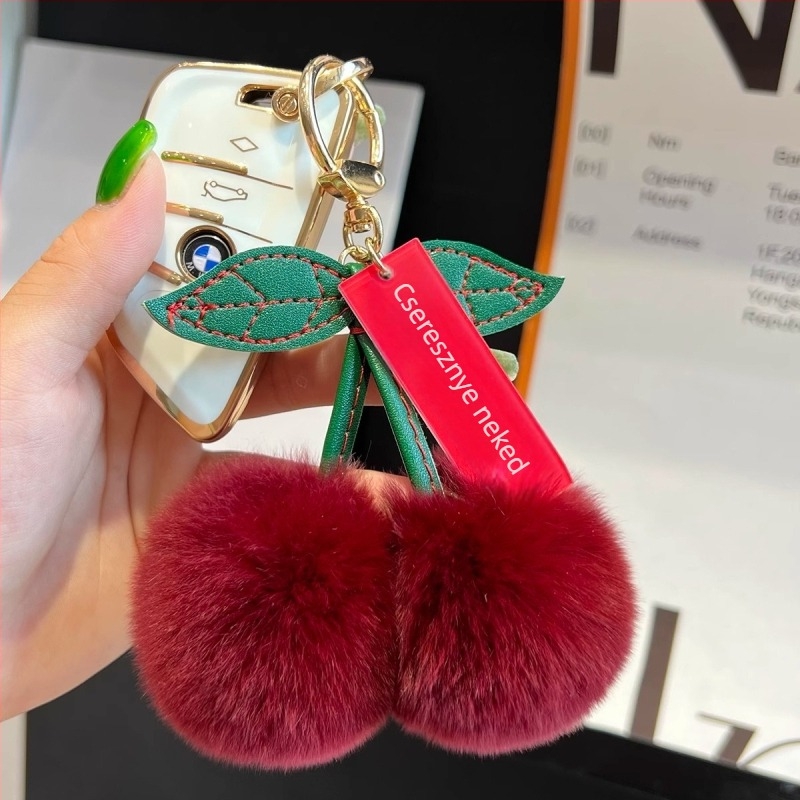 Chencan Fur plüss kulcstartó — charm cseresznyés