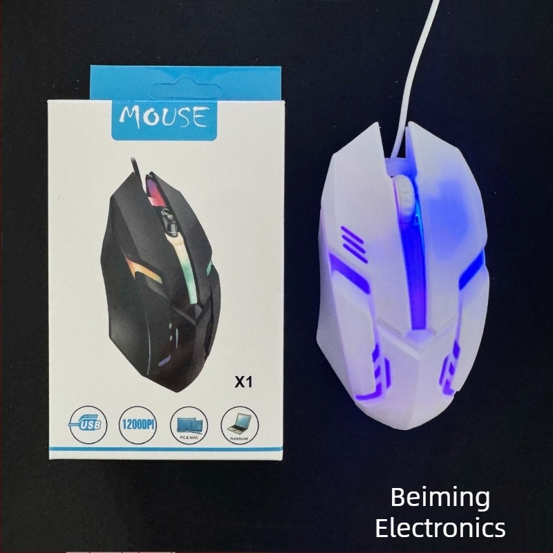 Játékbillentyűzet és egér szett RGB háttérvilágítással, vezetékes USB csatlakozás, több mint 98 billentyű, csuklótámasz