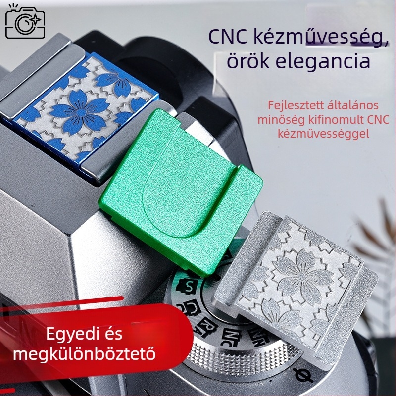Fémes hot shoe védőfedél digitális fényképezőgépekhez; porálló, dekoratív, beépített szintmérővel.
