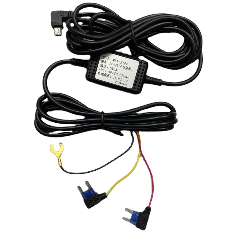 Dashcam tápegység vonal: 24V/12V-ből 5V-ra, 2A kimenet; USB interfész; TF-kártya támogatás; parkolási megfigyelés (5V; USB; TF-kártya; Parkolás)