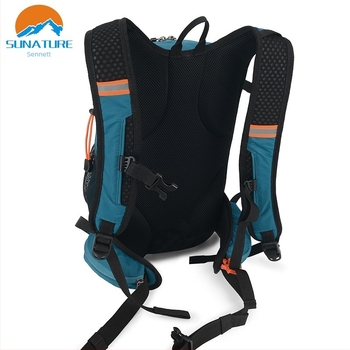 SUNRUNNER túrahátizsák – könnyű, lélegző, vízálló, száraz-nedves elválasztás, éjszakai láthatóságért visszaverő elemek