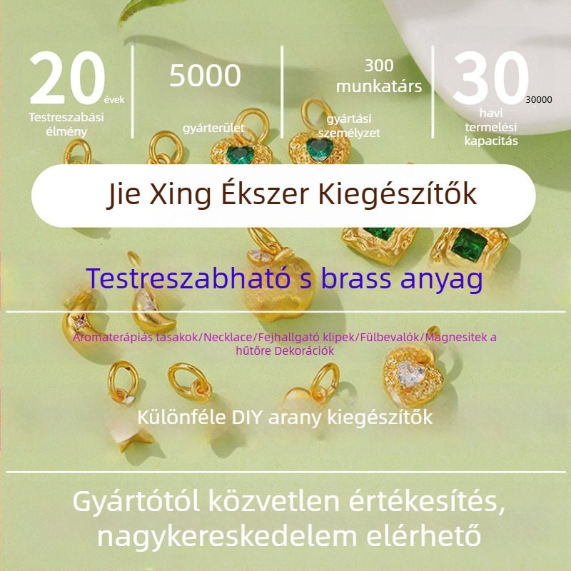 Autó visszapillantó tükör medál, sárga érintés, elektroplatírozott felületű, kínai stílusú zodiákus ló motívum