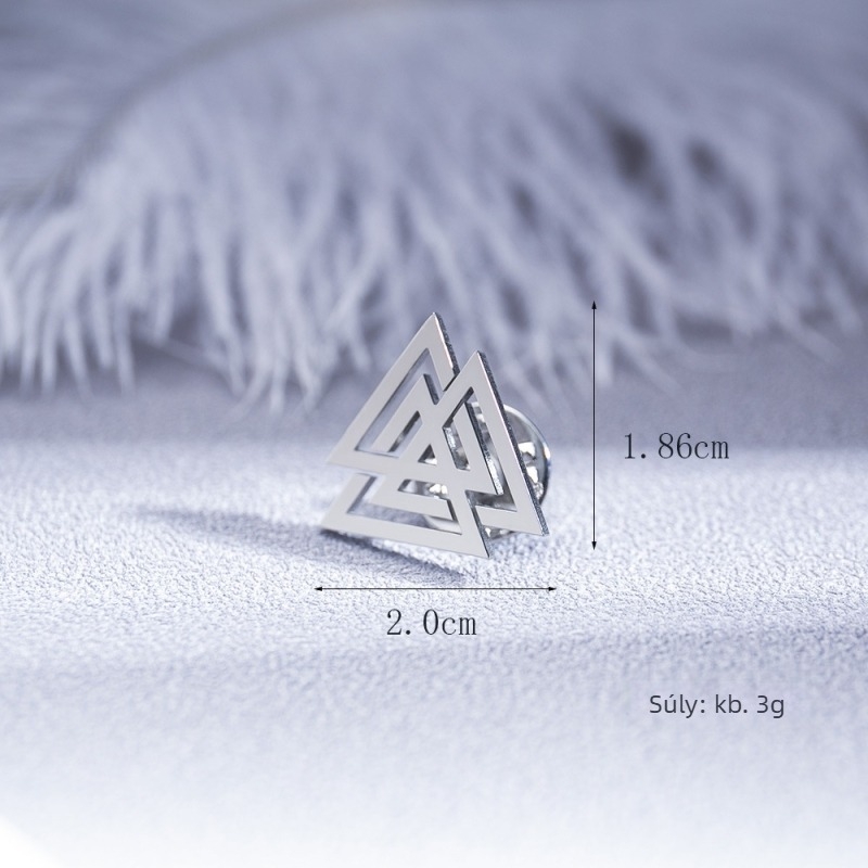 Brooch Celtic Triangle Knot szimbólum, rozsdamentes acél, geometriai stílus, elektroplatírozott, férfi gallérkitűző