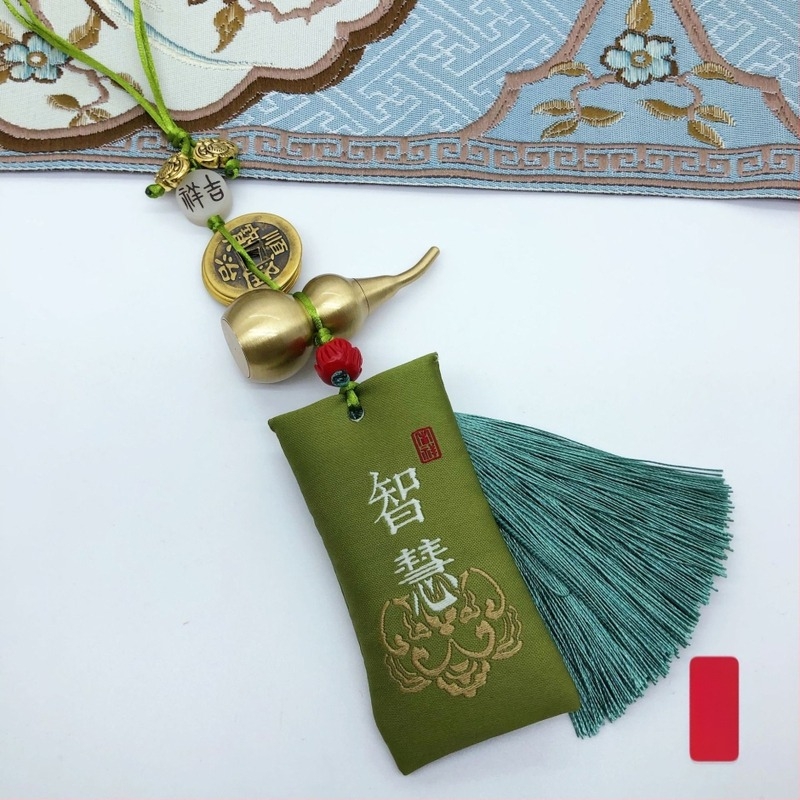 Réz tök alakú autós függő, szageltávolító funkcióval, hagyományos kínai stílus