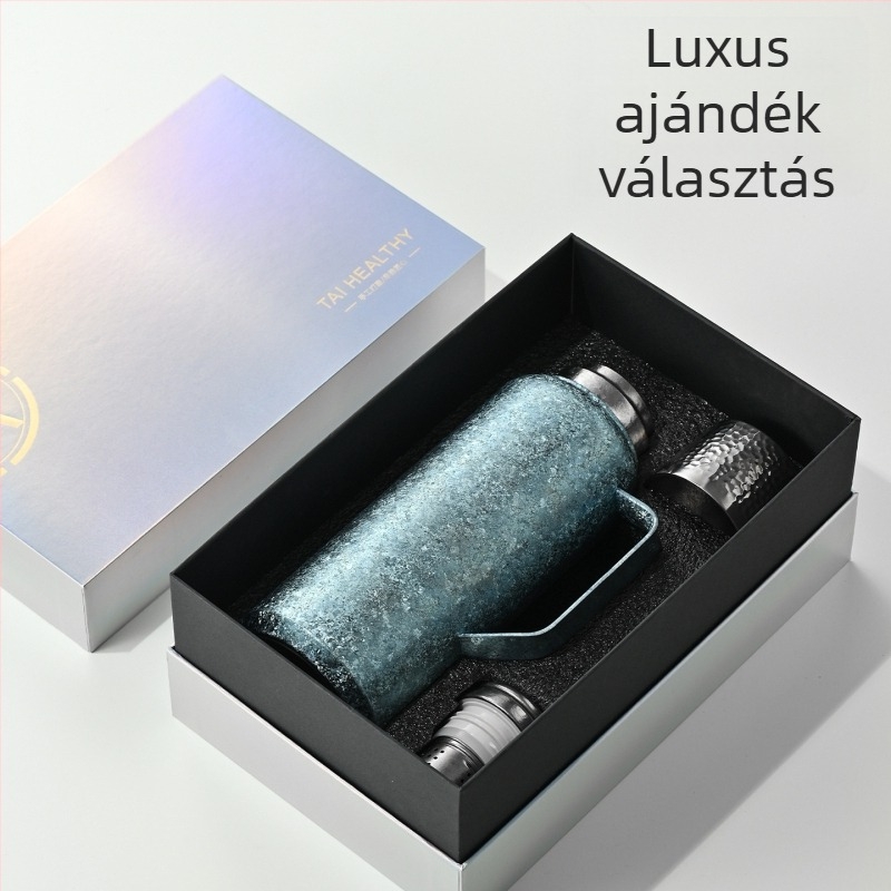 Tiszta titán termosz vákuum-szigeteltséggel, mechanikus hőmérővel, tea rekesszel és pop-up fedéllel.