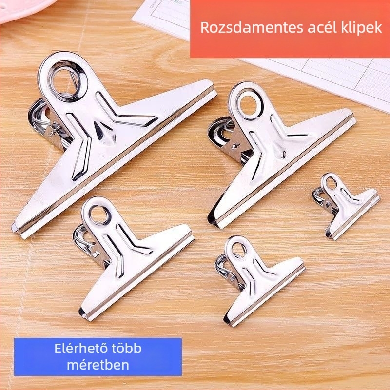 Rozsdamentes acélból készült nagy klip, dokumentumokhoz és könyvekhez; fém kivitelezés.