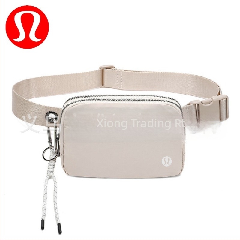 Keresztpántos táska, városi egyszerűség stílus, nejlon külső, 2025 tavasz, cipzáras nyitás, poliészter bélés, belső zsebek telefonhoz, személyi igazolványhoz és kamerához