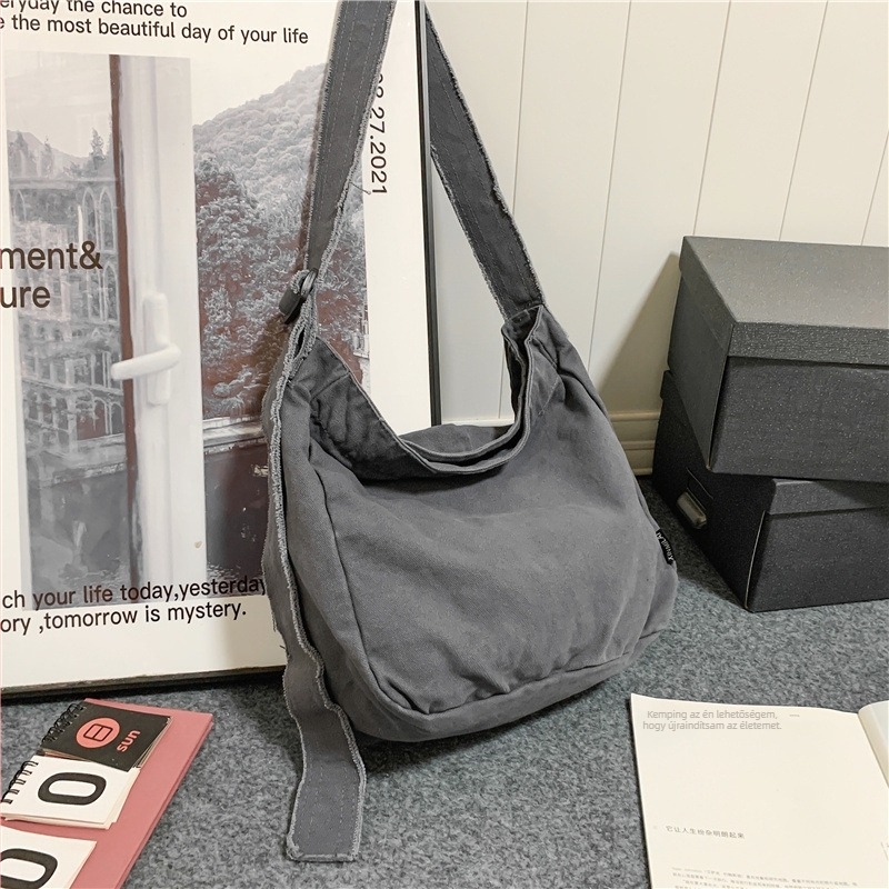 Vászon Tote táska, japán stílusú casual, cipzáras záródás, vízszintes négyzet alakú forma, belső bélés nélküli, zseb a mobiltelefon számára