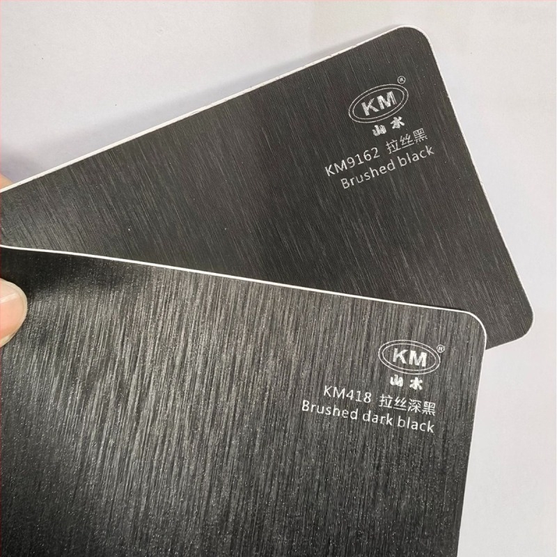 Autó színváltó wrap fólia belső és külső felületekhez, öntapadó dekoratív bevonat; Redlong, PET/PVC, testreszabható feldolgozás, ragasztásos telepítés.