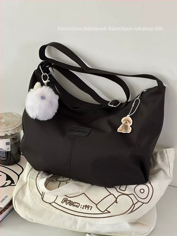 Crossbody dumpling táska – Nylon, cipzáras nyitás, belső cipzáras zseb és telefontok, Pig xiaogu márka