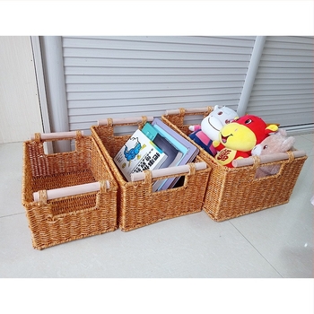 Fa fogantyúval ellátott tárolókosár, vas keret, műanyag rattan és PP anyag (Modern minimalista stílus, 2020 ősz)