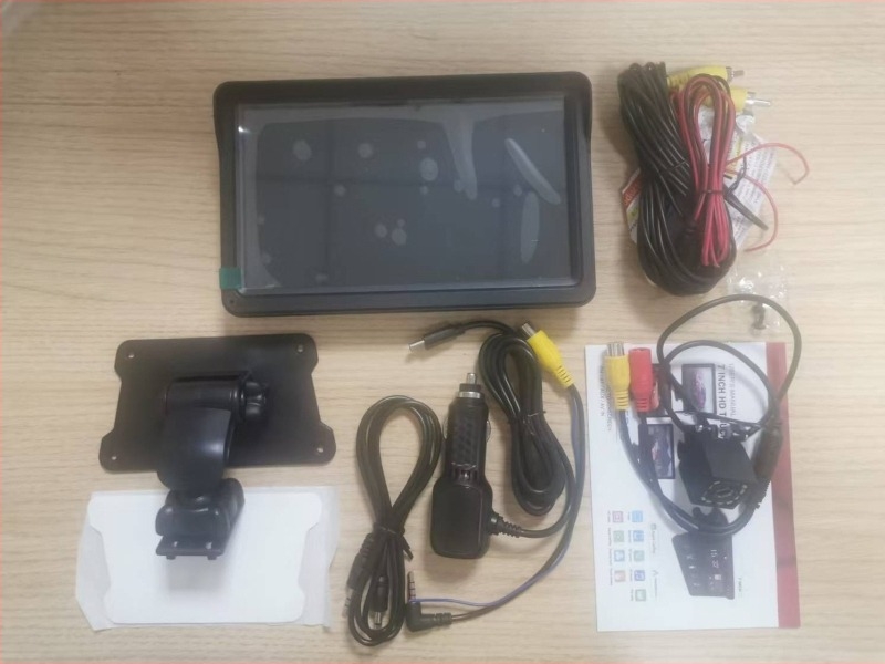 7 hüvelykes hordozható PND navigációs rendszer, autóhoz készült MP5 multimédiás, Bluetooth, CarPlay/Android Auto kompatibilis, kétmagos processzor, 8GB RAM, 480x800 felbontás, USB-C interfész