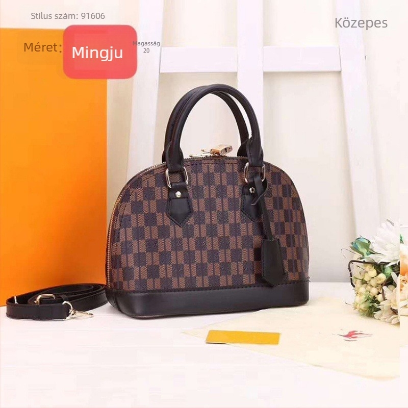 PU Shell táska, cipzáras nyitás, poliészter bélés, közbenső réteg, egyszeres vállpánt