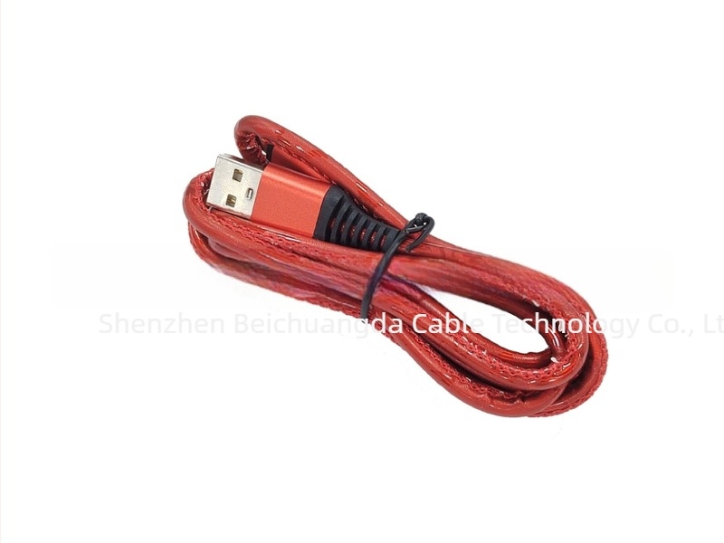 Bőr töltőkábel Lightning és USB-C csatlakozókkal Apple és Android készülékekhez, gyors töltés, alumíniumötvözet csatlakozók, 1–2 m hosszúságú