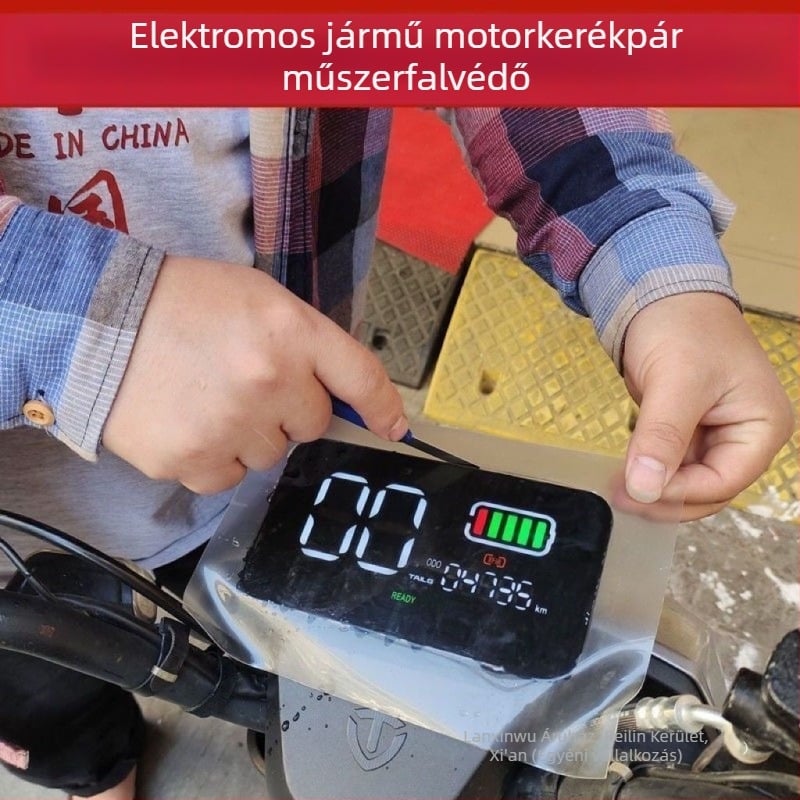 Elektromos járművek és motorkerékpárok kijelzővédő fóliája – középkonzol, HD TPH fólia, univerzális illeszkedés, Modell 1004530819