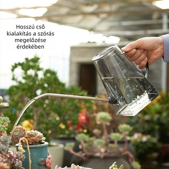 Műanyag öntözőkanna hosszúcsövű, Family Life márka, kapacitás 1L–1.5L, otthoni kertészkedéshez