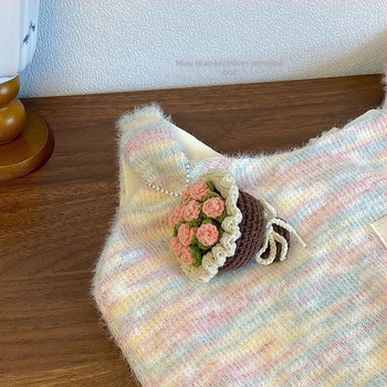 Pastorális stílusú plüss mini virágsokor kulcstartó, táskadísz, DIY kiegészítő, egyedileg csomagolva