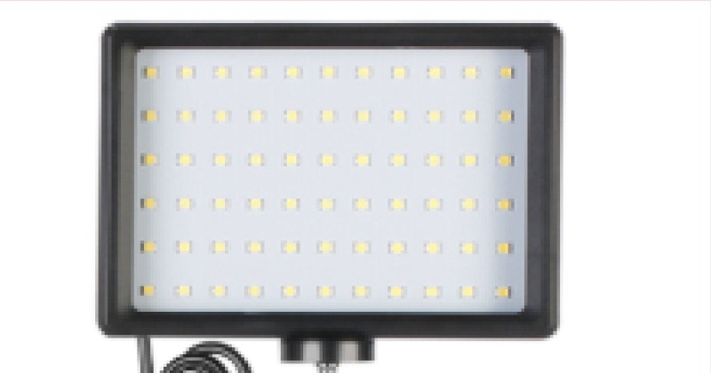 LED töltőfény WR-009, 10W, 5V 2A, asztali használatra