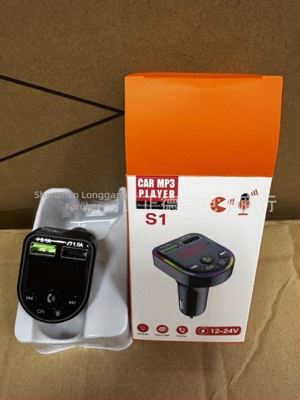 S10 autós Bluetooth MP3 lejátszó FM rádióval, Hands-Free hívások, PD gyors töltés, USB-n keresztüli MP3 lejátszás