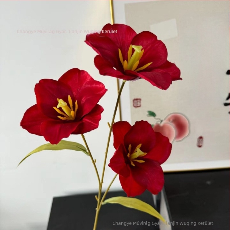 Selyem tulipán, művirág, egyetlen szár, 3D nyomtatott dizájn fotózáshoz