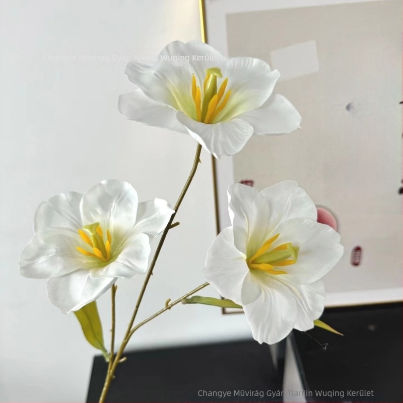 Selyem tulipán, művirág, egyetlen szár, 3D nyomtatott dizájn fotózáshoz