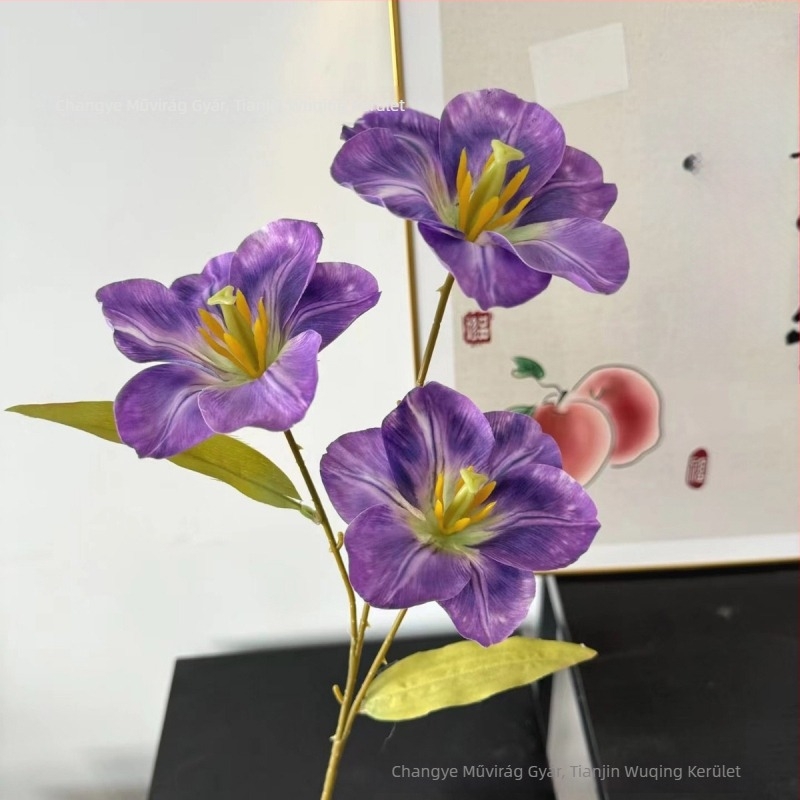 Selyem tulipán, művirág, egyetlen szár, 3D nyomtatott dizájn fotózáshoz