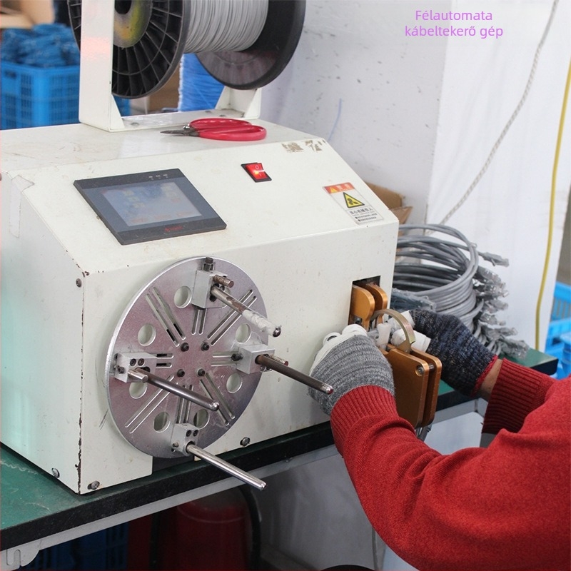 Cat6e/Cat7 hálózati patch-kábel, 10 Gbit/s, oxigénmentes réz, Hossz: 1 m / 2 m / 5 m / 30 m, Otthon/Iroda/Iskola használatra